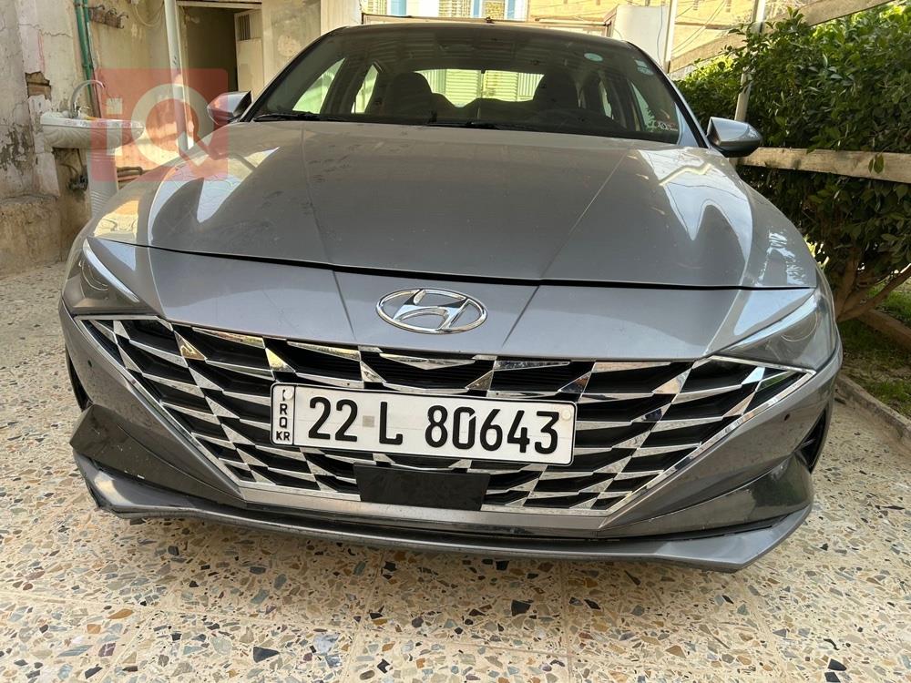 هیوندای ئەلەنترا